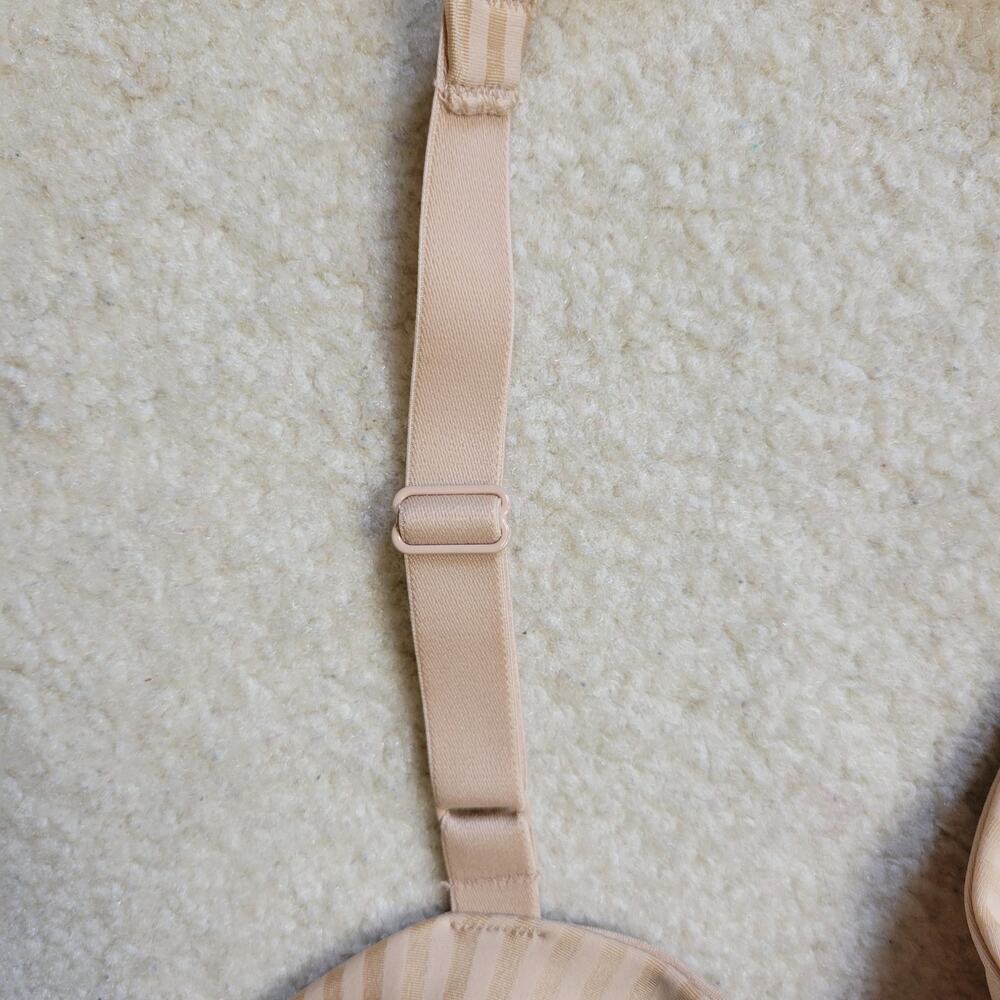 NWT Playtex Secrets 42C All Over Smoothing 4-Way Support Non Slip Comfort Strap - Picture 5 of 11